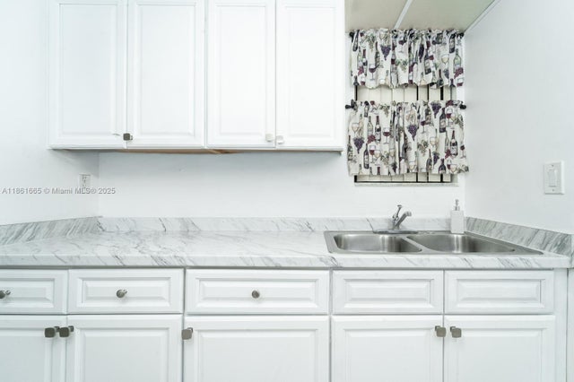 2 of 22 - 576 Nw 114th Ave 203, Sweetwater, FL