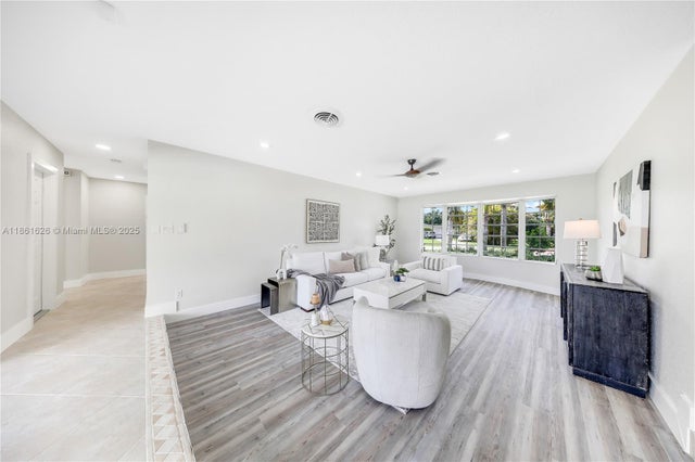 3 of 29 - 8355 Sw 89th St, Miami, FL