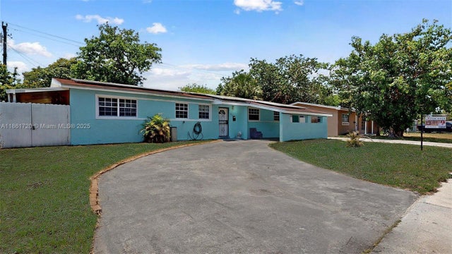 2 of 60 - 18502 Nw 23rd Ct, Miami Gardens, FL