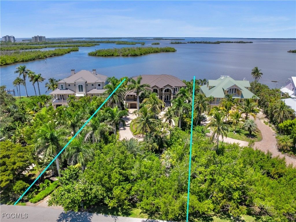 14761 Jonathan Harbour Dr, Fort Myers