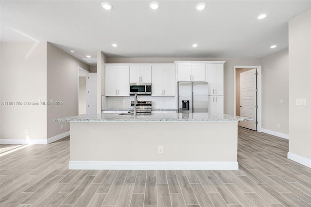 3 of 28 - 5044 Wild Goose Cir, La Belle, FL