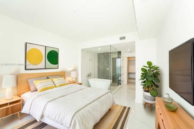 4 of 69 - 700 Ne 24th St 2904, Miami, FL