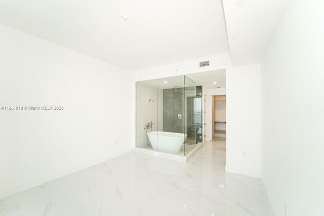 5 of 69 - 700 Ne 24th St 2904, Miami, FL