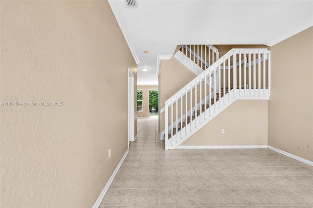 2 of 33 - 1915 Nw 79th Ter, Pembroke Pines, FL