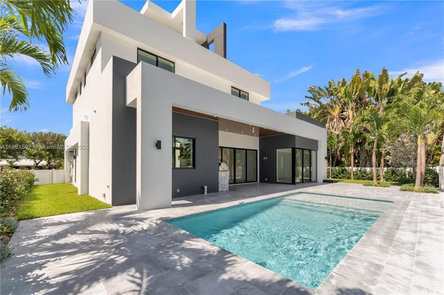 4 of 49 - 3205 Leigh Rd, Pompano Beach, FL