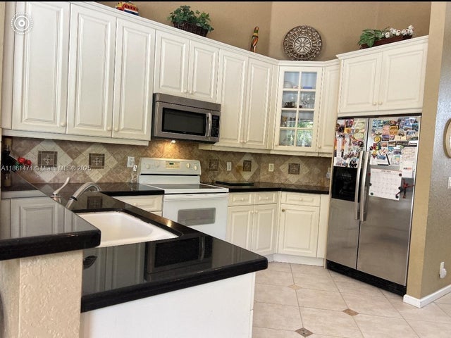 3 of 16 - 11257 Nw 51st St, Coral Springs, FL