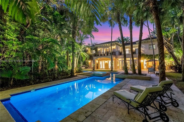 3 of 37 - 5100 Sw 86th St, Miami, FL