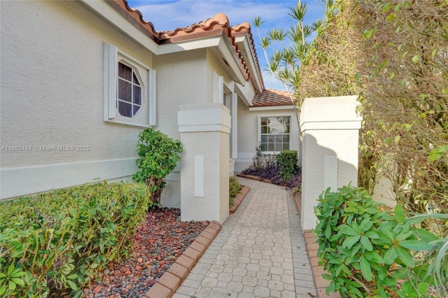 5 of 73 - 1485 W Lacosta Dr W, Pembroke Pines, FL