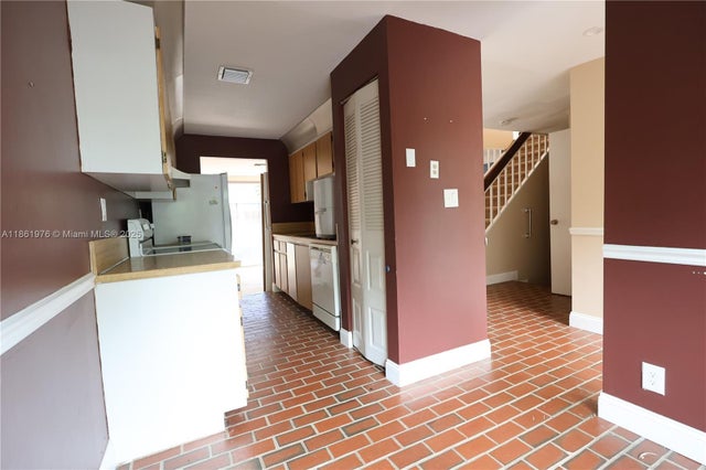 5 of 19 - 865 Nw 80th Ter 6, Plantation, FL