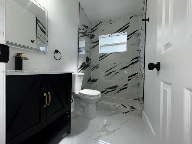 4 of 31 - 530 Nw 30th Ave, Fort Lauderdale, FL