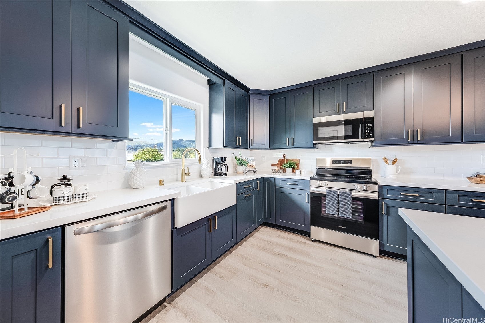 Photo of Listing #202518412