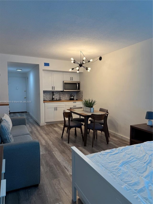 2 of 15 - 400 Kings Point Dr 105, Sunny Isles Beach, FL