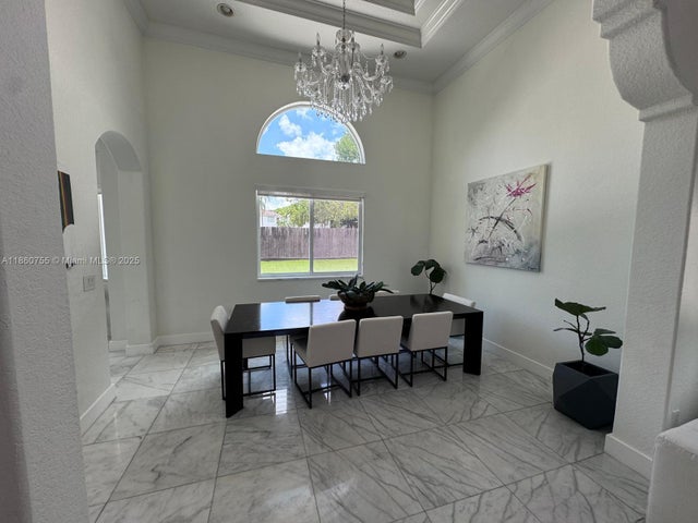 5 of 7 - 7064 Nw 113th Pl, Doral, FL