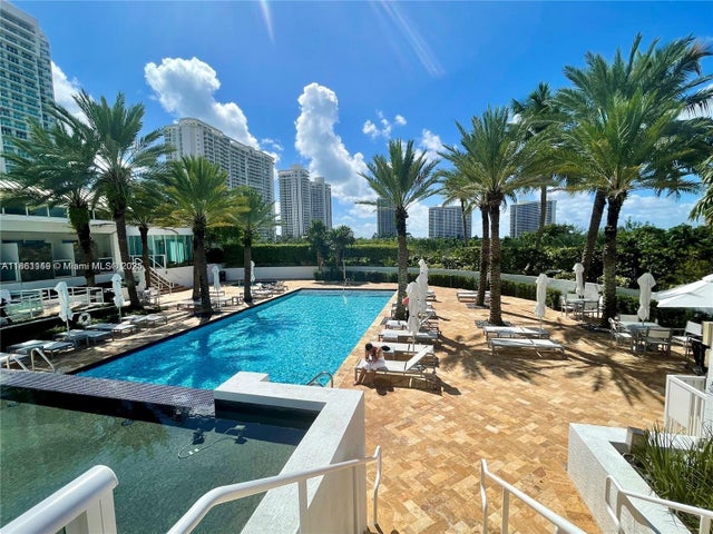 4 of 30 - 3301 Ne 183rd St 2509, Aventura, FL