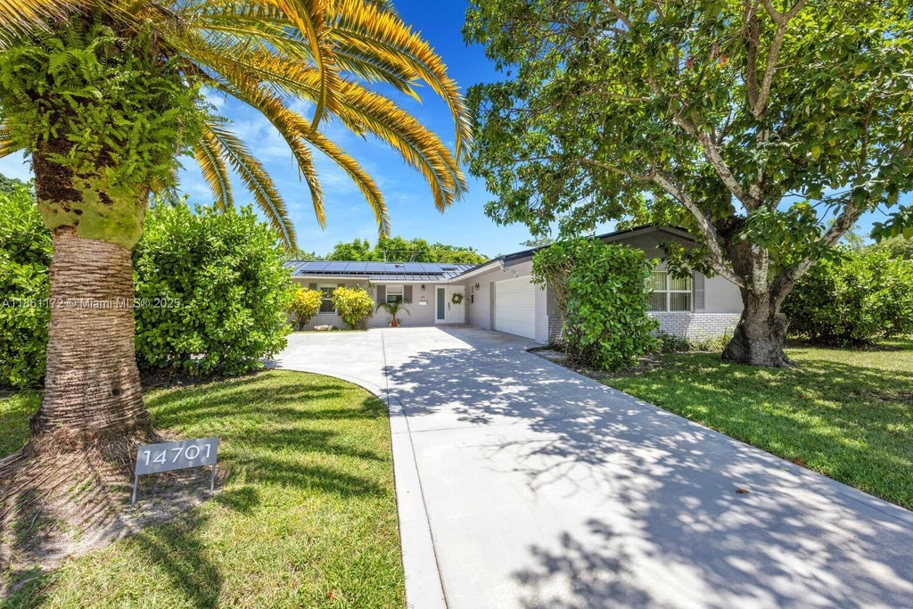 14701 Sw 84th Ct, Palmetto Bay