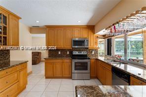 5 of 8 - 8800 Nw 3rd St, Pembroke Pines, FL