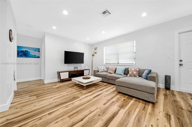1 of 14 - 12075 Ne 10th Ave, Biscayne Park, FL