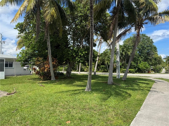3 of 22 - 1691 Ne 177th St, North Miami Beach, FL