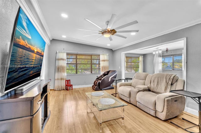3 of 43 - 1510 Nw 11th Pl, Fort Lauderdale, FL