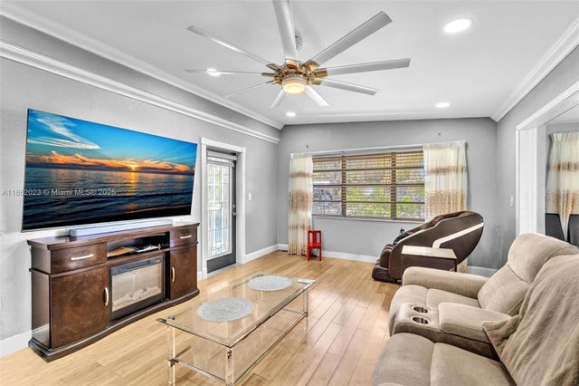 4 of 43 - 1510 Nw 11th Pl, Fort Lauderdale, FL