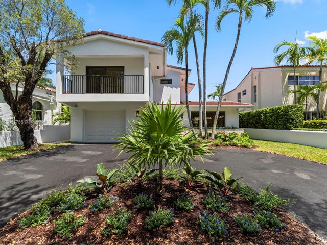 1 of 44 - 1019 Venetia Ave, Coral Gables, FL