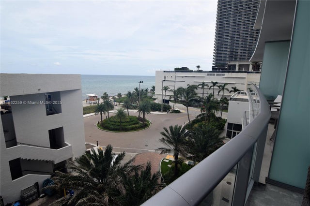4 of 22 - 4111 S Ocean Dr 403, Hollywood, FL