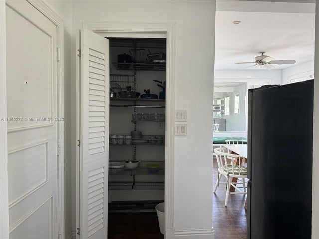 4 of 11 - 1027 Pennsylvania Ave 301, Miami Beach, FL