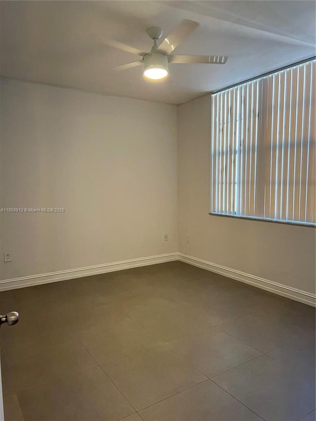 5 of 29 - 1919 Van Buren St 818a, Hollywood, FL