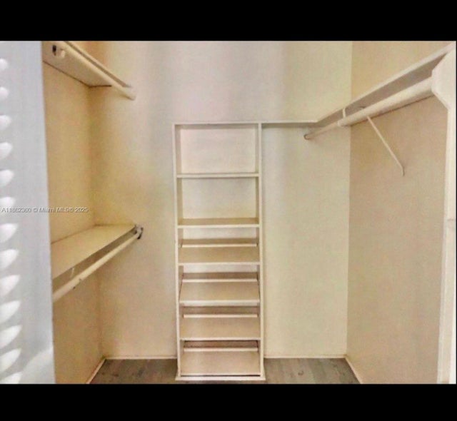 5 of 10 - 1225 Ne 124th St 46b, North Miami, FL