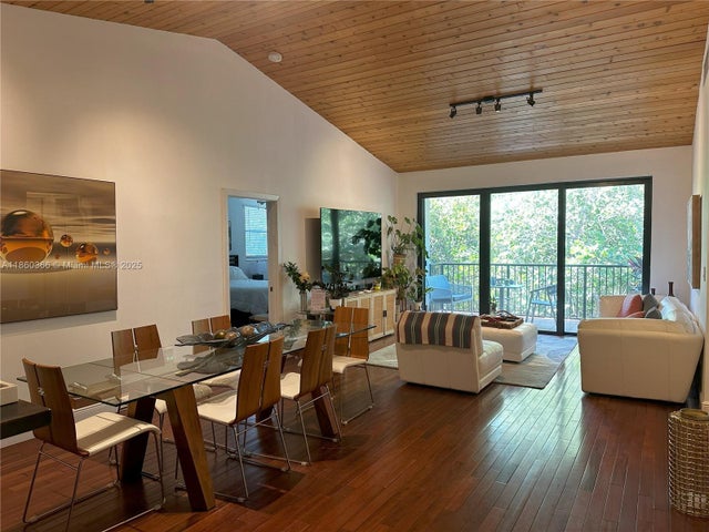 1 of 58 - 55 Ocean Lane Dr 4020, Key Biscayne, FL