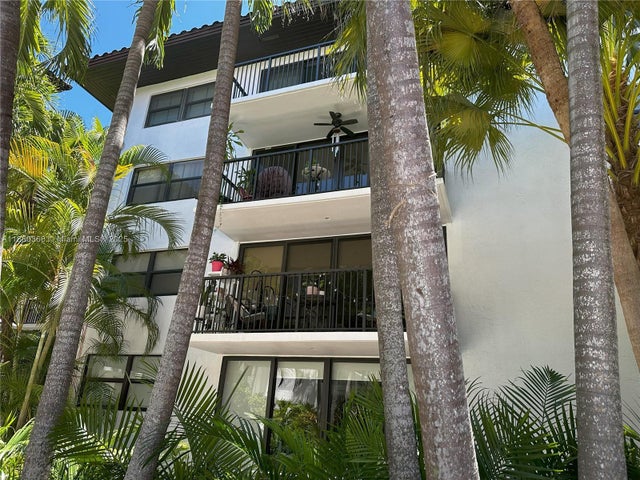 4 of 58 - 55 Ocean Lane Dr 4020, Key Biscayne, FL