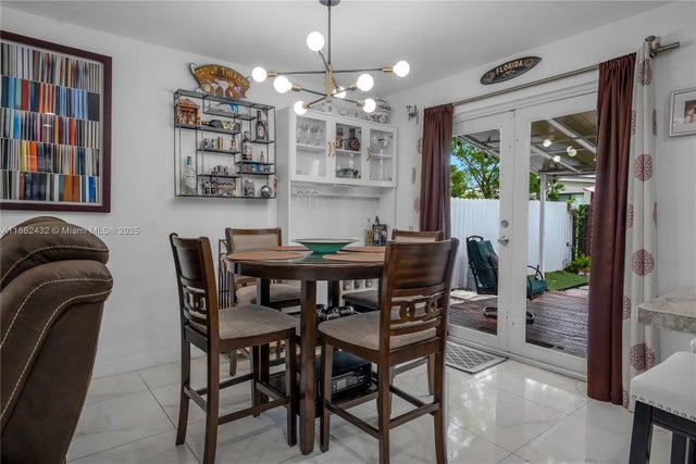 3 of 34 - 3020 Nw 45th St, Miami, FL