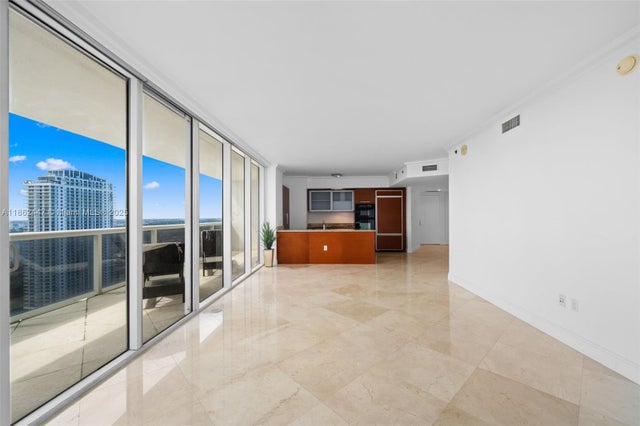 5 of 35 - 1830 S Ocean Dr 3706, Hallandale Beach, FL