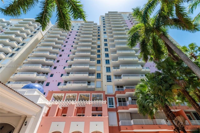 2 of 32 - 781 Crandon Blvd 306, Key Biscayne, FL