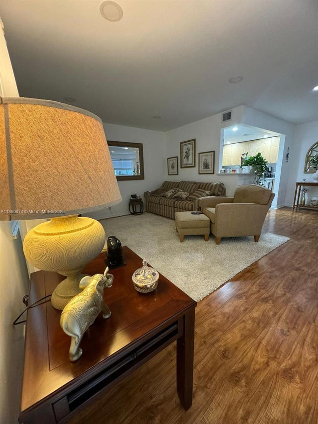 5 of 15 - 303 Burgundy G 303, Delray Beach, FL