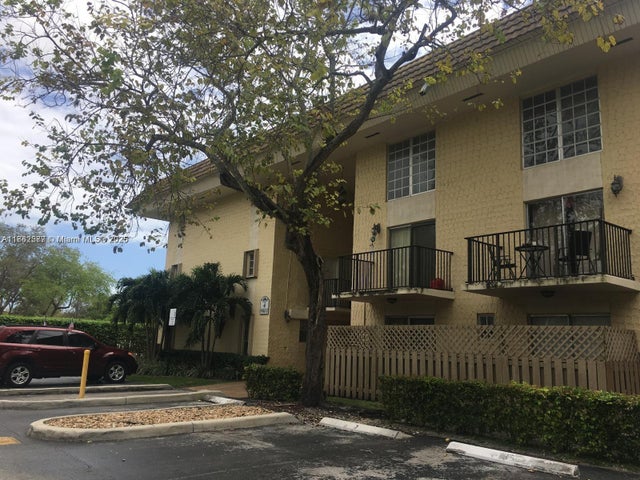 1 of 14 - 8600 Sw 109th Ave 4-216, Miami, FL