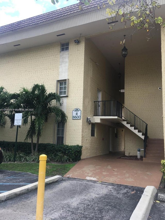 2 of 14 - 8600 Sw 109th Ave 4-216, Miami, FL