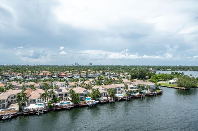 1 of 40 - 1410 S Ocean Dr 1406, Hollywood, FL