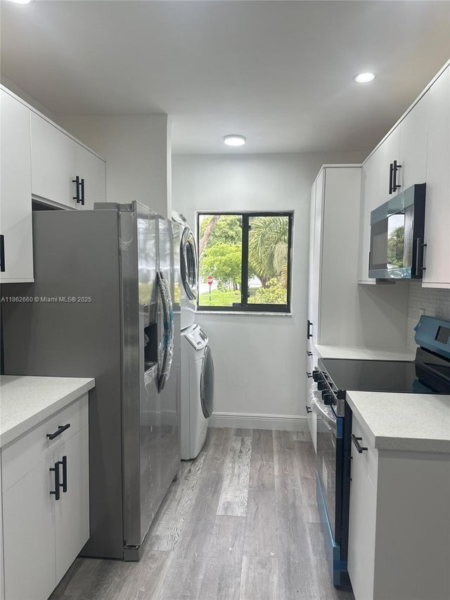 2 of 33 - 25031 Sw 126th Ct, Homestead, FL