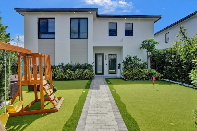 3 of 65 - 8211 Nw 43rd Ter, Doral, FL