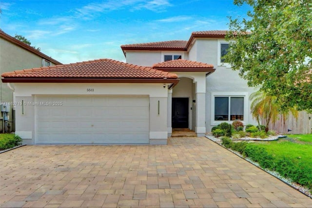 1 of 29 - 5511 Nw 51st Ave, Coconut Creek, FL