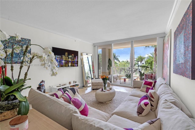 1 of 46 - 701 Crandon Blvd 302, Key Biscayne, FL