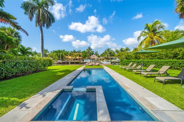 3 of 99 - 1000 Ne Little River Dr, Miami, FL