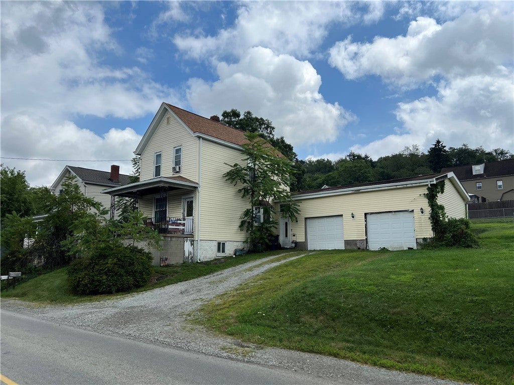 108 Brown Avenue, Hempfield