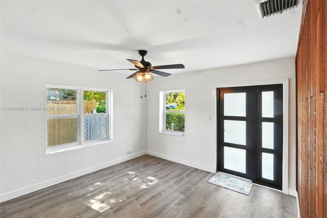 5 of 23 - 2242 Coolidge St, Hollywood, FL