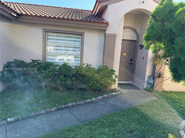 2 of 42 - 1275 Nw 126th St, Sunrise, FL
