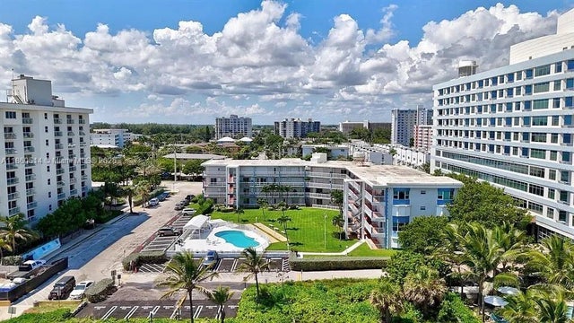 2 of 44 - 1300 N Ocean Blvd 111, Pompano Beach, FL