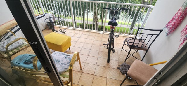 4 of 68 - 3850 Washington St 314, Hollywood, FL