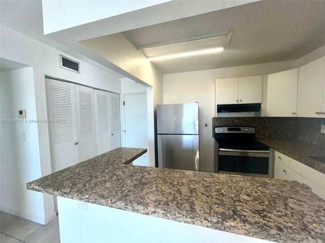 1 of 27 - 1465 Ne 123rd St 814, North Miami, FL