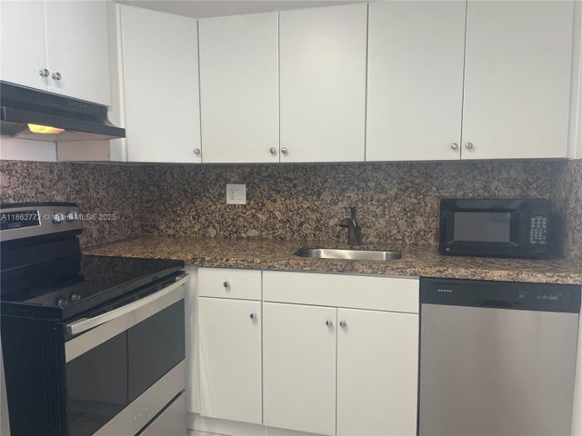 3 of 27 - 1465 Ne 123rd St 814, North Miami, FL